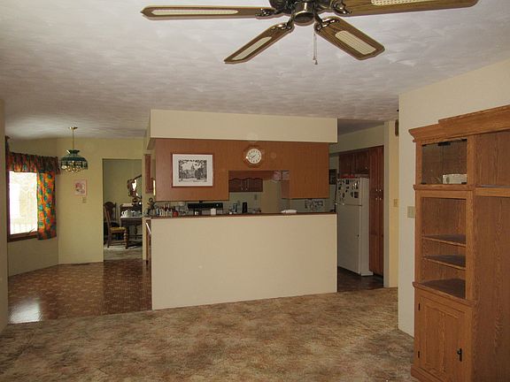 Family room, into kitchen