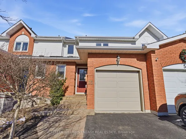 55 Cecil Found Cres, Clarington, ON L1E 2W1