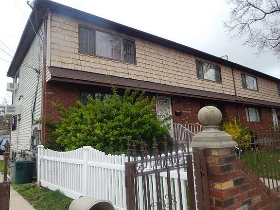 3rd image of 17433 127th Ave