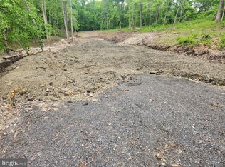 1410 Farmington Rd E, Accokeek, MD 20607