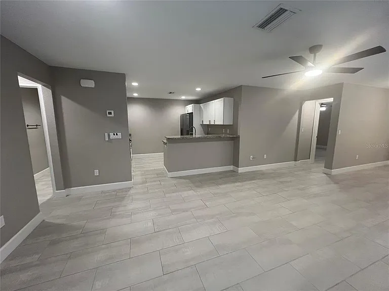 12073 Henley Ave — Photo 6