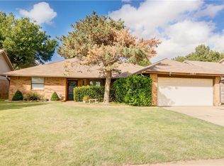 2825 Morgan Trl, Edmond, OK 73012
