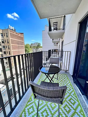 Rented by ERNY LLC | media 27