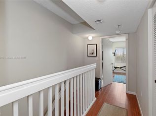 184 Riviera Cir #32-5, Fort Lauderdale, FL 33326