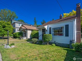 327 NE 90th St, Seattle, WA 98115