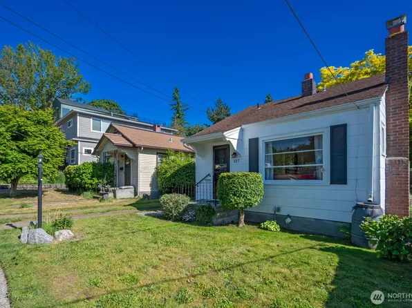 327 NE 90th Street, Seattle, WA 98115