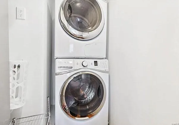 in unit washer and dryer