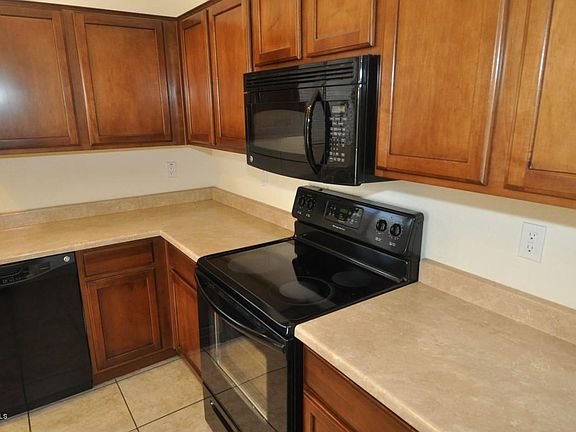 5th image of 16983 W Cocopah St