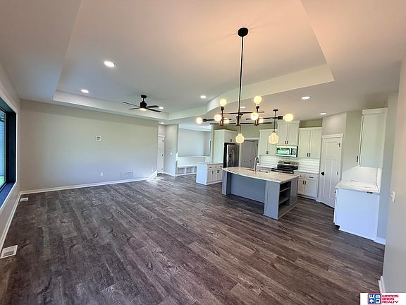 4th image of 6674 Shadow Ridge Pl