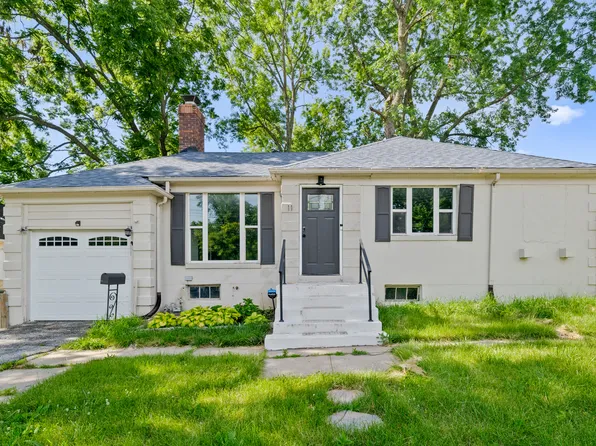 11 E 85th St, Kansas City, MO 64114