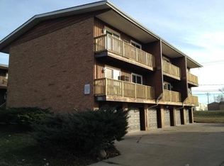 1519 Meyer St APT 1, Elgin, IL 60123