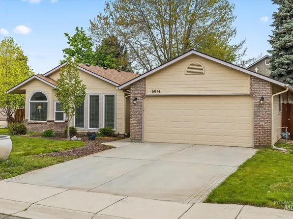 6074 N Drake Way, Garden City, ID 83714