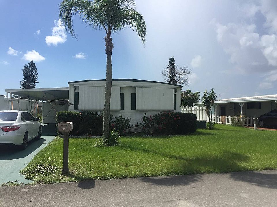 1st image of 5 Edwardo Ln