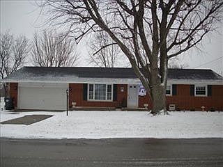 1st image of 710 Stichter St