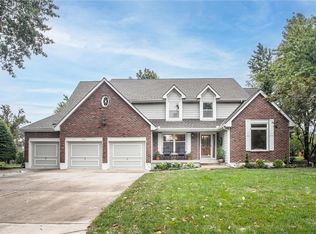 2902 SW 11th St, Lees Summit, MO 64081