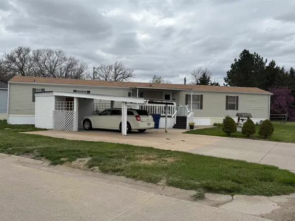 4004 W 14 #11, North Platte, NE 69101