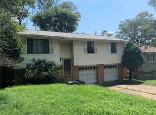 425 Pennview Dr, Pittsburgh, PA