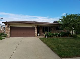 35773 Foothill Dr, Sterling Heights, MI