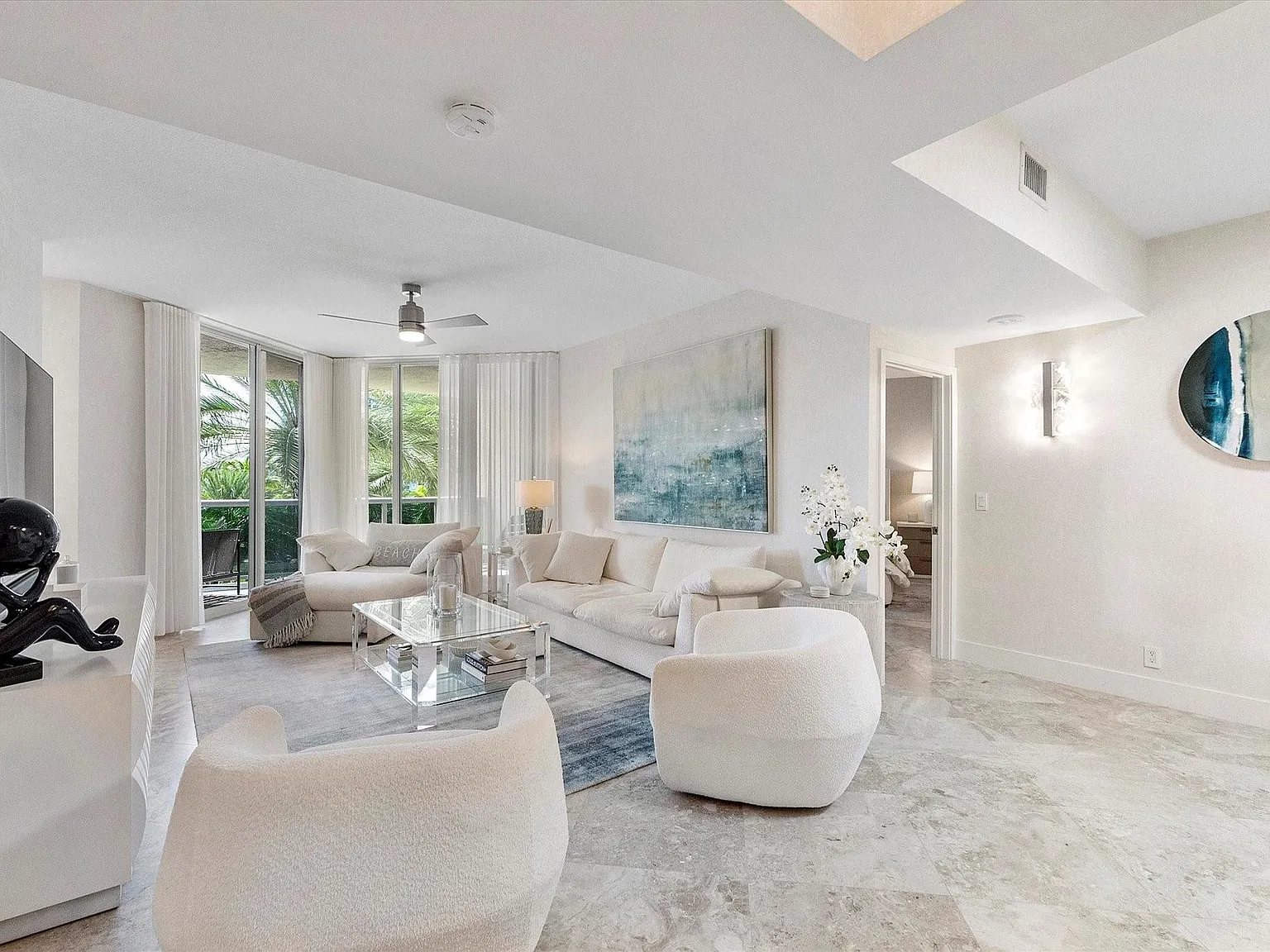 2 bed, 2.0 bath, 1537 sqft, $8,000 — Photo 1