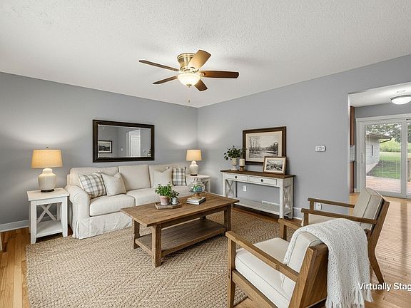 4th image of 1803 Hyvue St