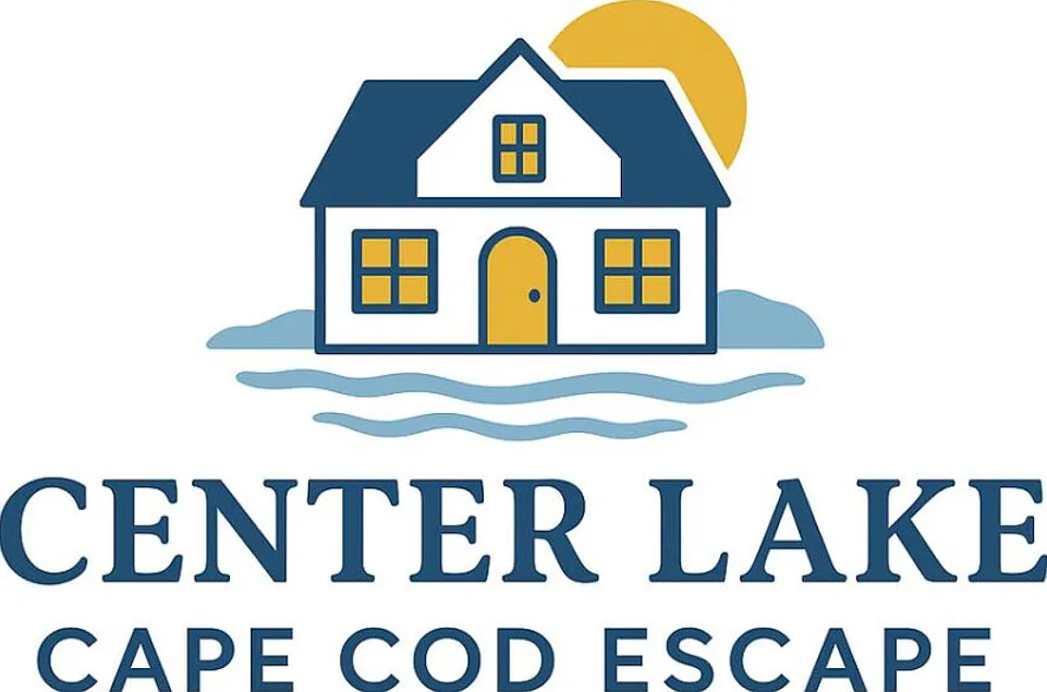 The Center Lake Cape Cod Escape Peaceful Family Waterfront Home with — Photo 3