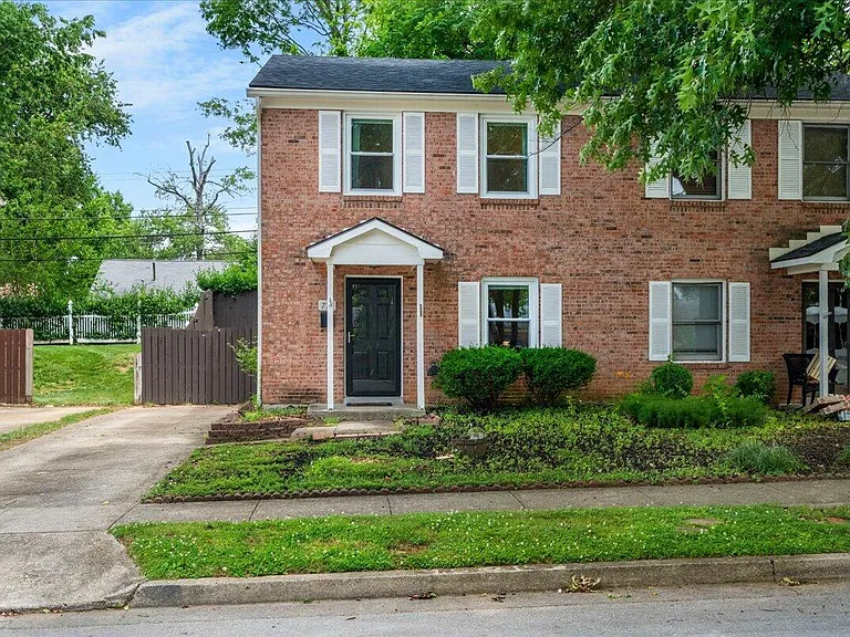 771 Spring Meadows Dr — Photo 1