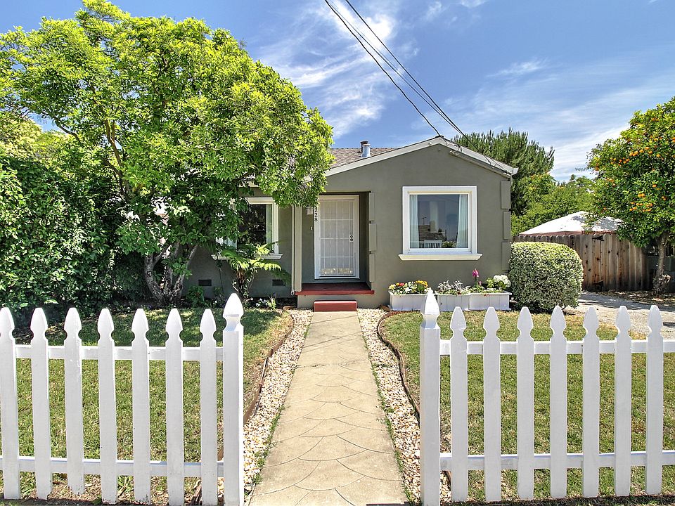 1st image of 228 Dale Dr