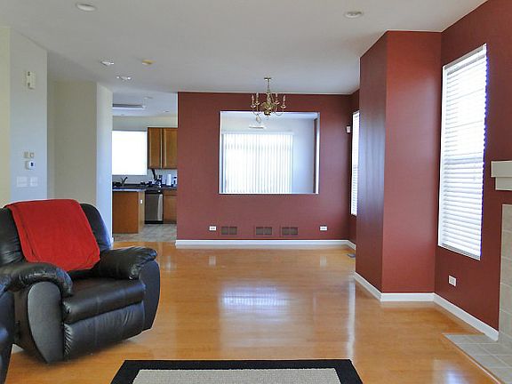 5th image of 216 Station Park Cir