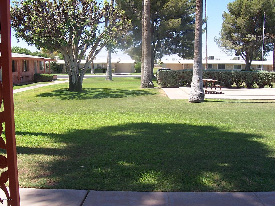 1st image of 10570 W Oakmont Dr