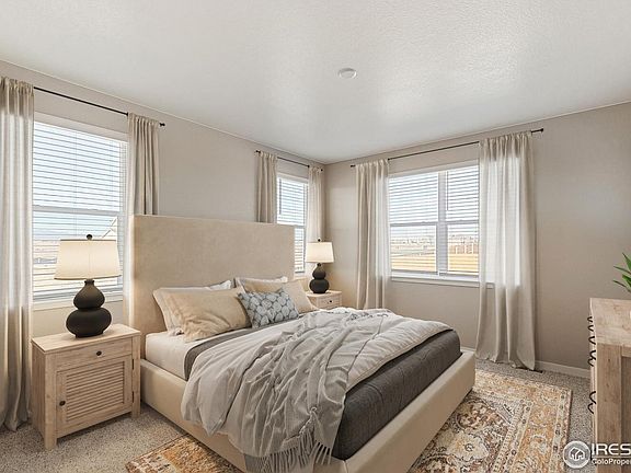 3rd image of 6345 Globeflower St