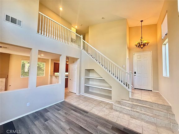 5th image of 948 S Brianna Way
