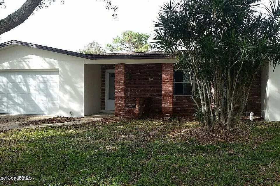 200 Southgate Blvd