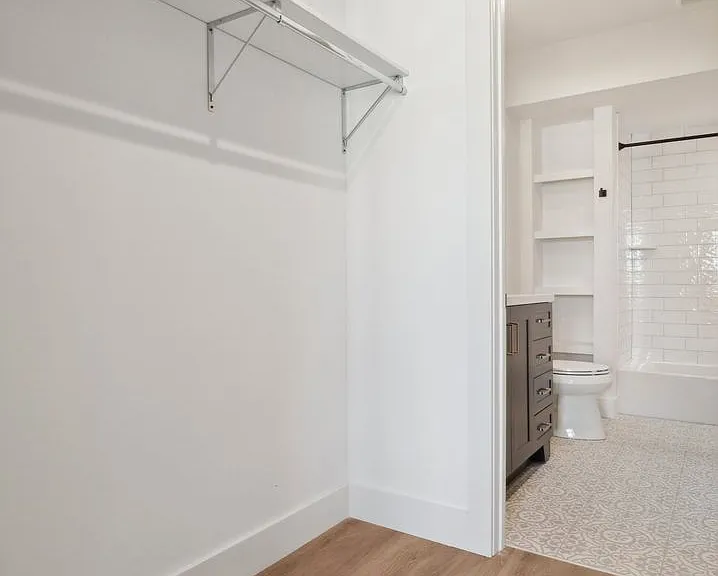 Chestnut Road Apartments — Photo 38