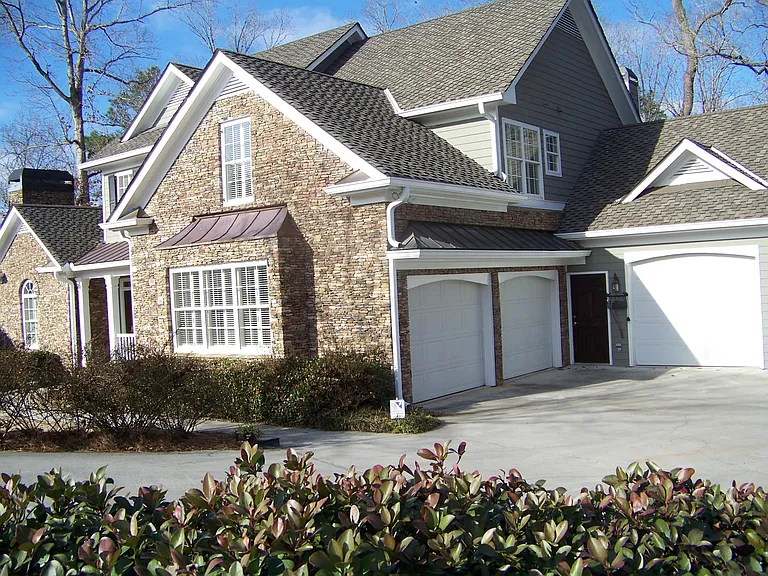 5286 Hickory Ridge Dr — Photo 4