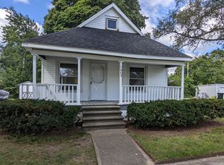 1943 Howden St, Muskegon, MI 49442