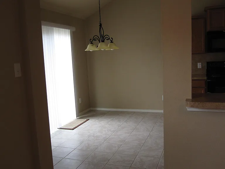 609 Twin Knoll Dr — Photo 6