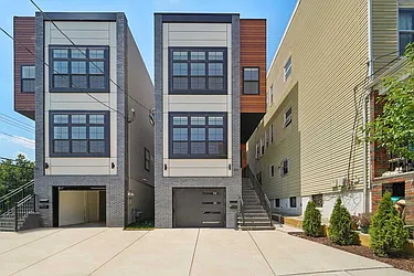 90 East 27th Street, #1