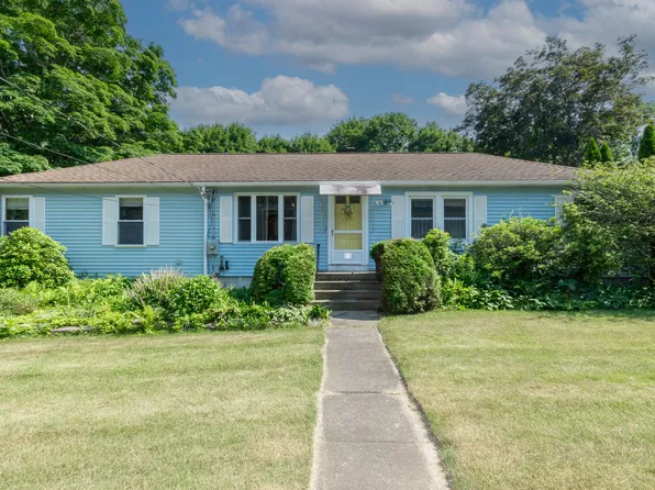 51 Tatnic Road, Brooklyn, CT 06234