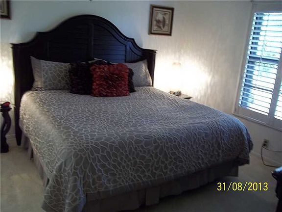 4th image of 21 Plantation Dr APT 204