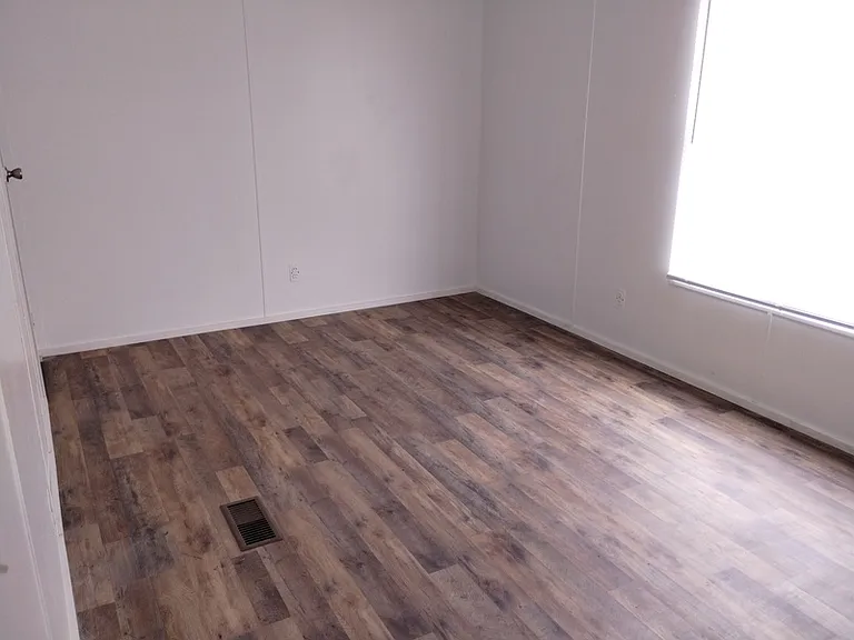 209 S Avenue B #28 — Photo 9