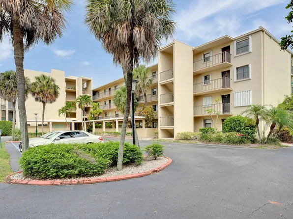 890 N Federal Hwy APT 208, Lantana, FL 33462