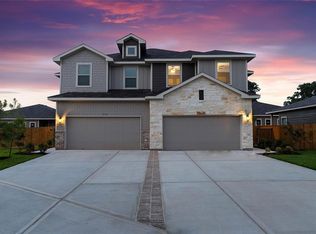 724-728 Wheatfield Dr, Venus, TX 76084