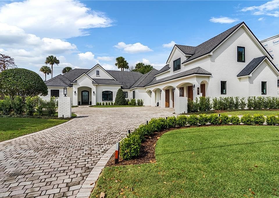 1st image of 671 Dommerich Dr