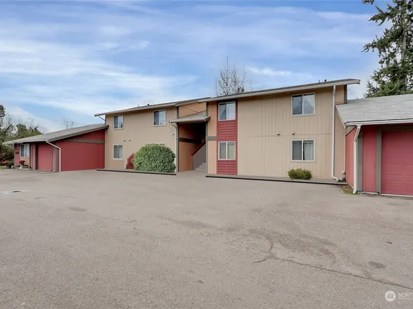 10214 13th Avenue Ct E #E, Tacoma, WA 98445