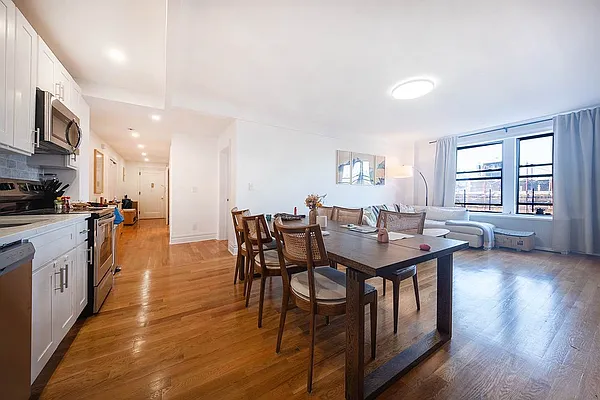 Rented by Rita S Citrin, LREB | media 2