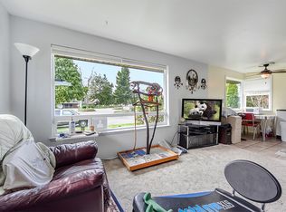 206 Burnett Ave N, Renton, WA 98057