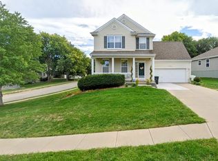 15805 Berry St, Omaha, NE 68135