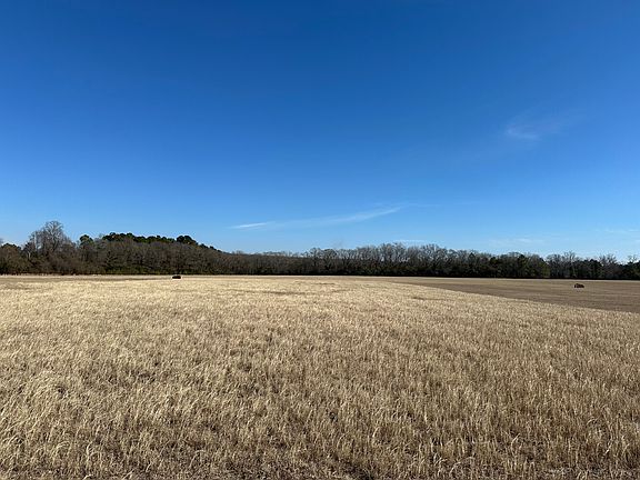 2nd image of 120-0 Ashley Rd