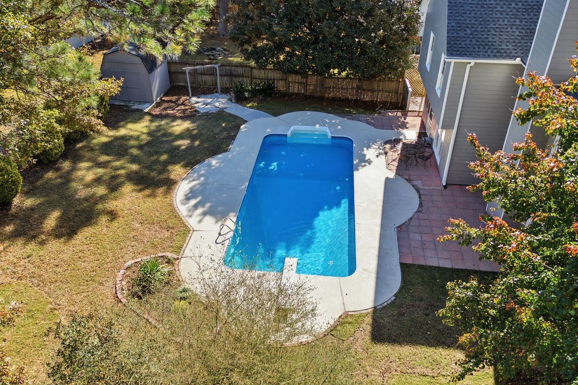 next background image