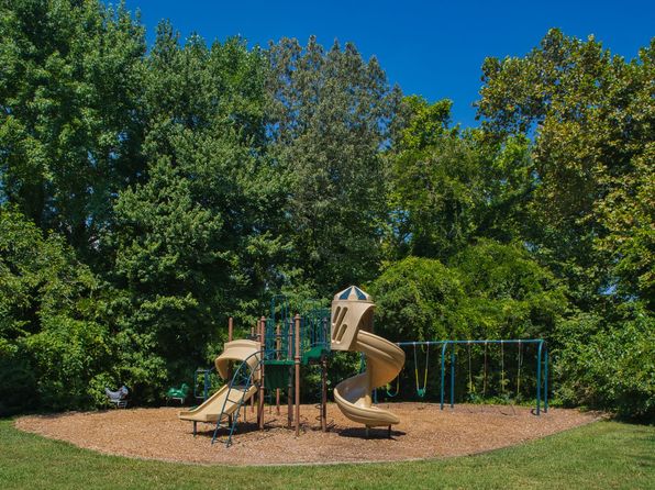 500 Chapel Lake Dr #-524301